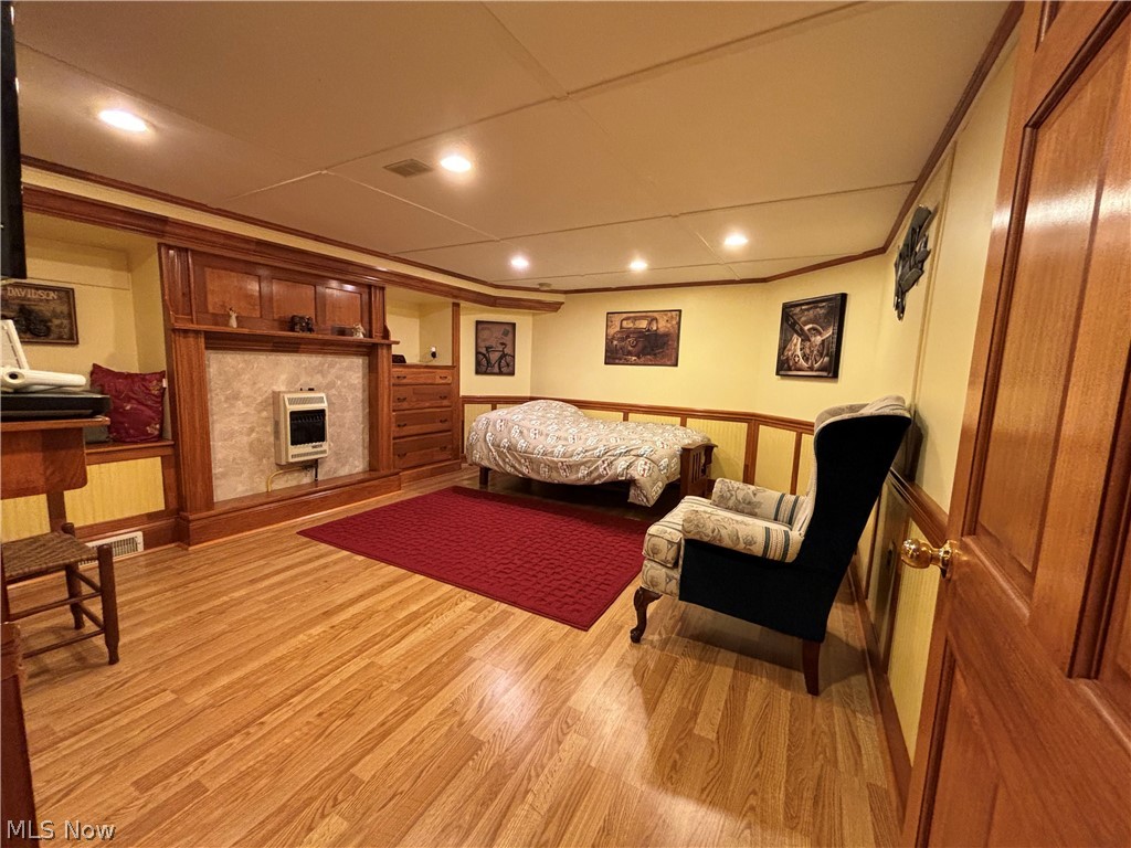 Crouso Sub - Residential