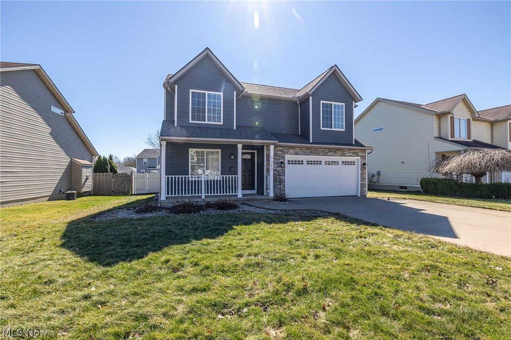 Photo of 1267 Bell Court, Elyria, OH 44035 (MLS # 5192747)