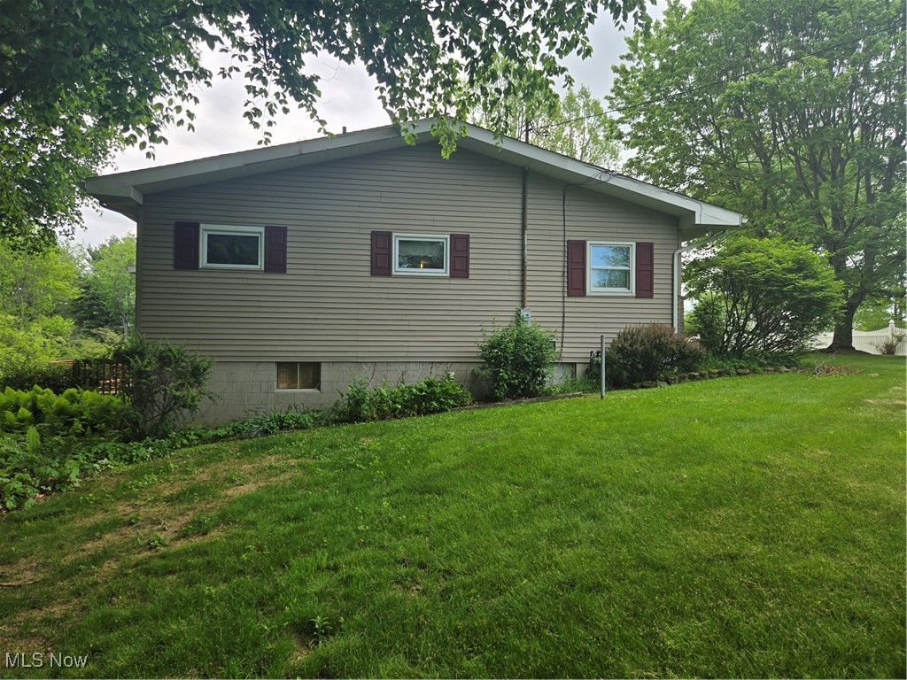 10045 Ball Ln, Byesville, Ohio image 6