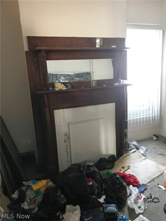 J H Wades - Residential