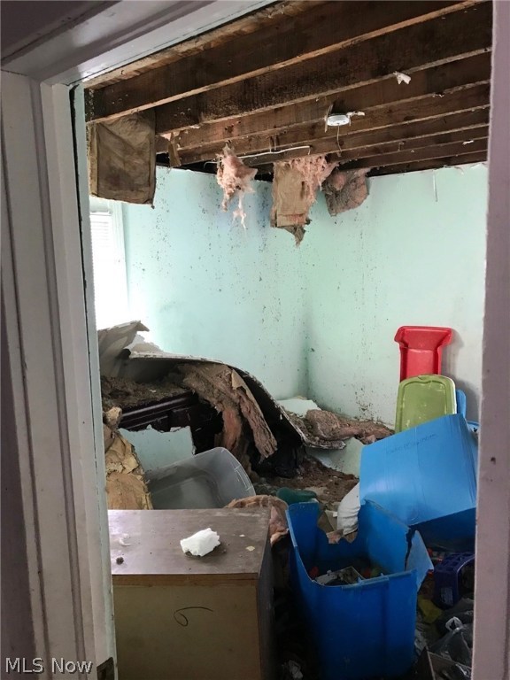 J H Wades - Residential