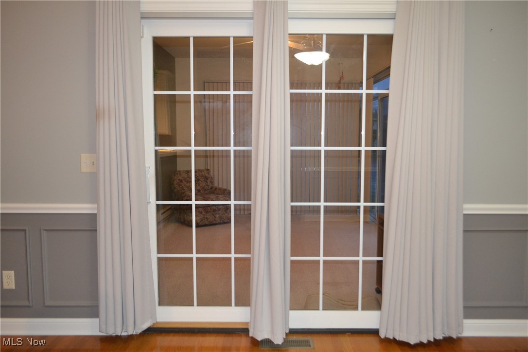 Hampton Rdg Villa - Residential