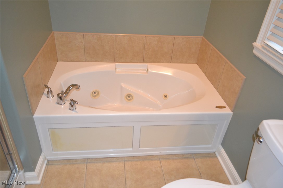 Hampton Rdg Villa - Residential