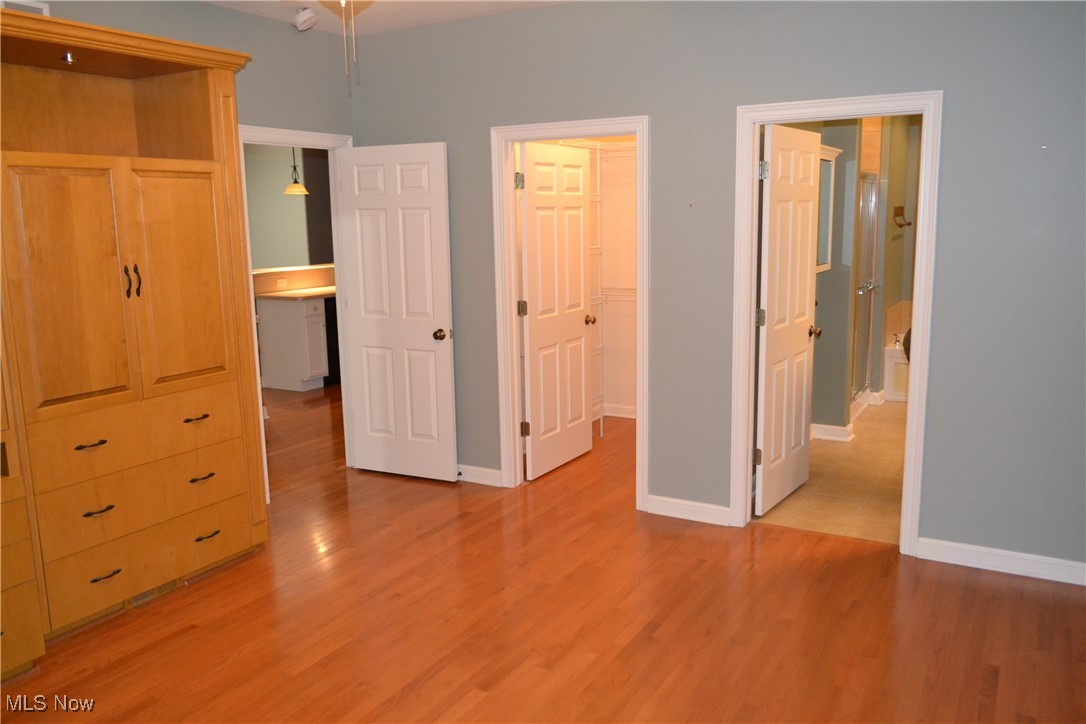 Hampton Rdg Villa - Residential