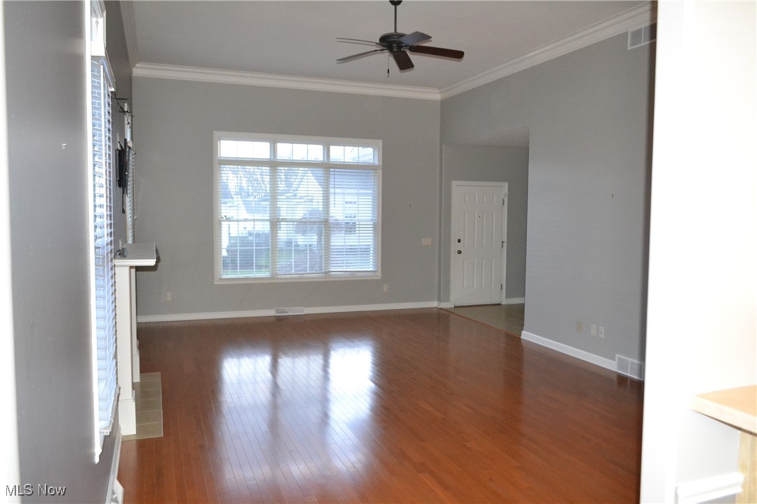 Hampton Rdg Villa - Residential