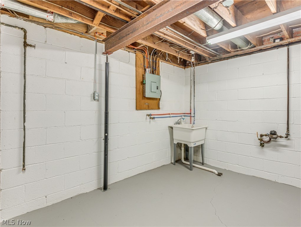 Kenilworth Manor - Residential