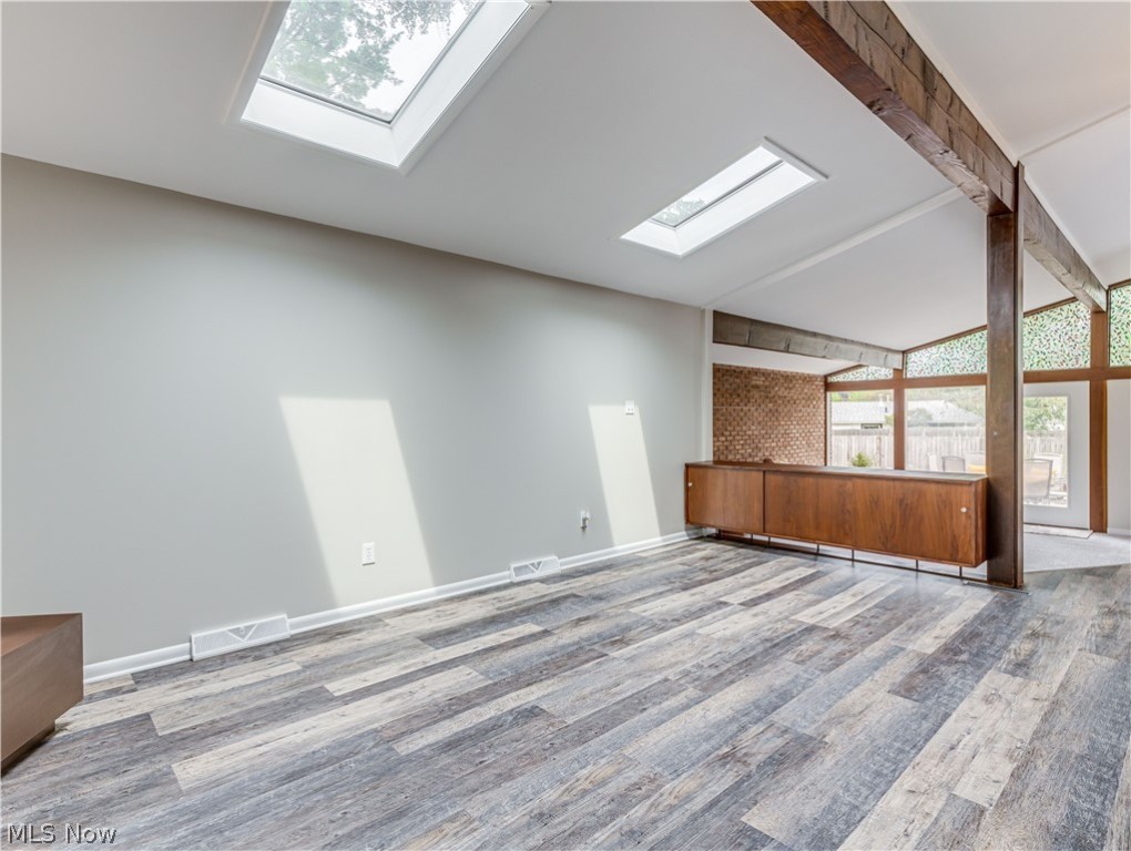 Kenilworth Manor - Residential