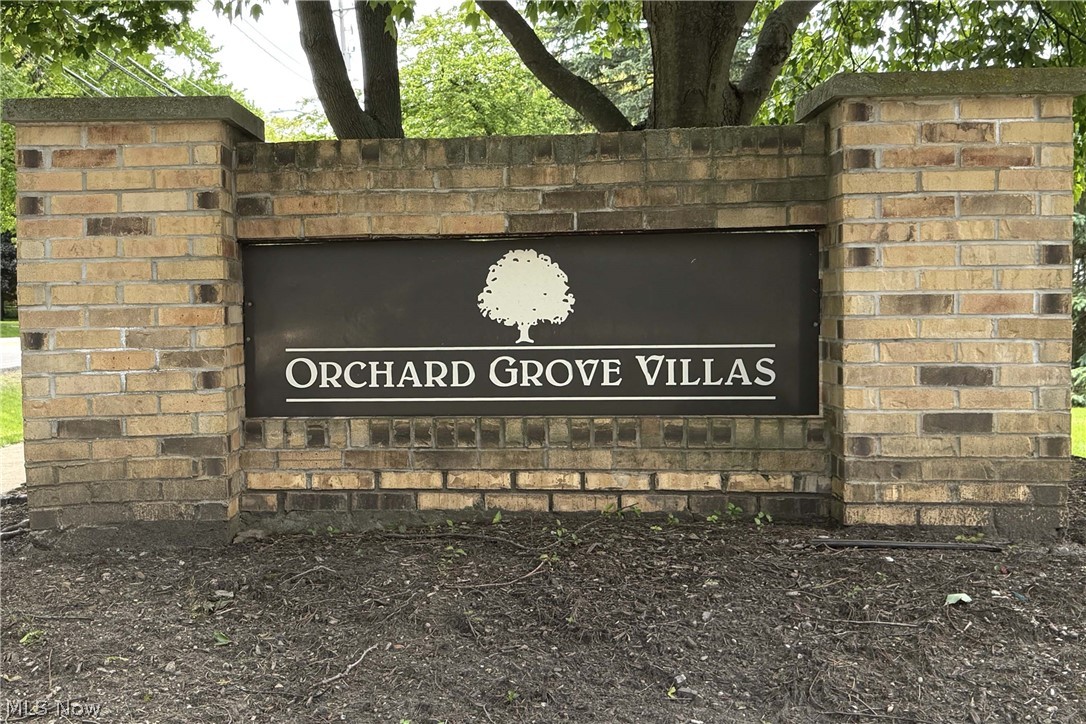 Orchard Grove Villas Condo Ph 03 - Residential