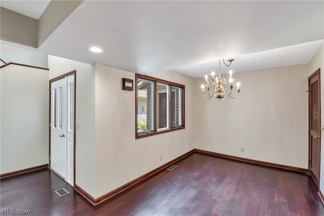 Orchard Grove Villas Condo Ph 03 - Residential