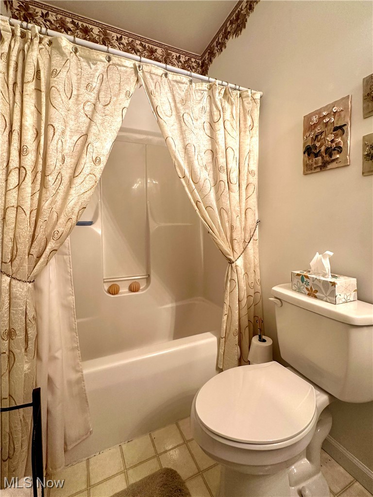 Woodland Chase Condo - Residential