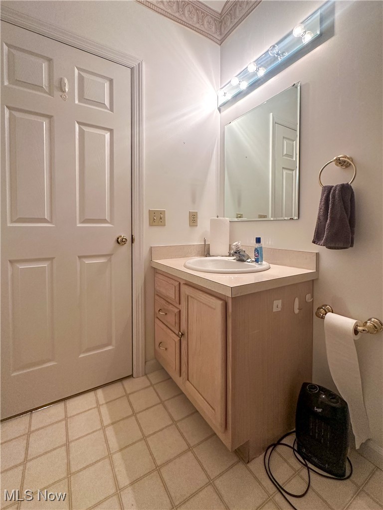 Woodland Chase Condo - Residential