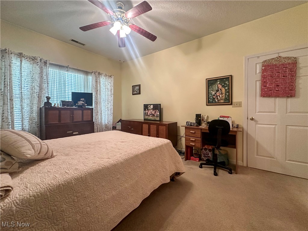 Woodland Chase Condo - Residential