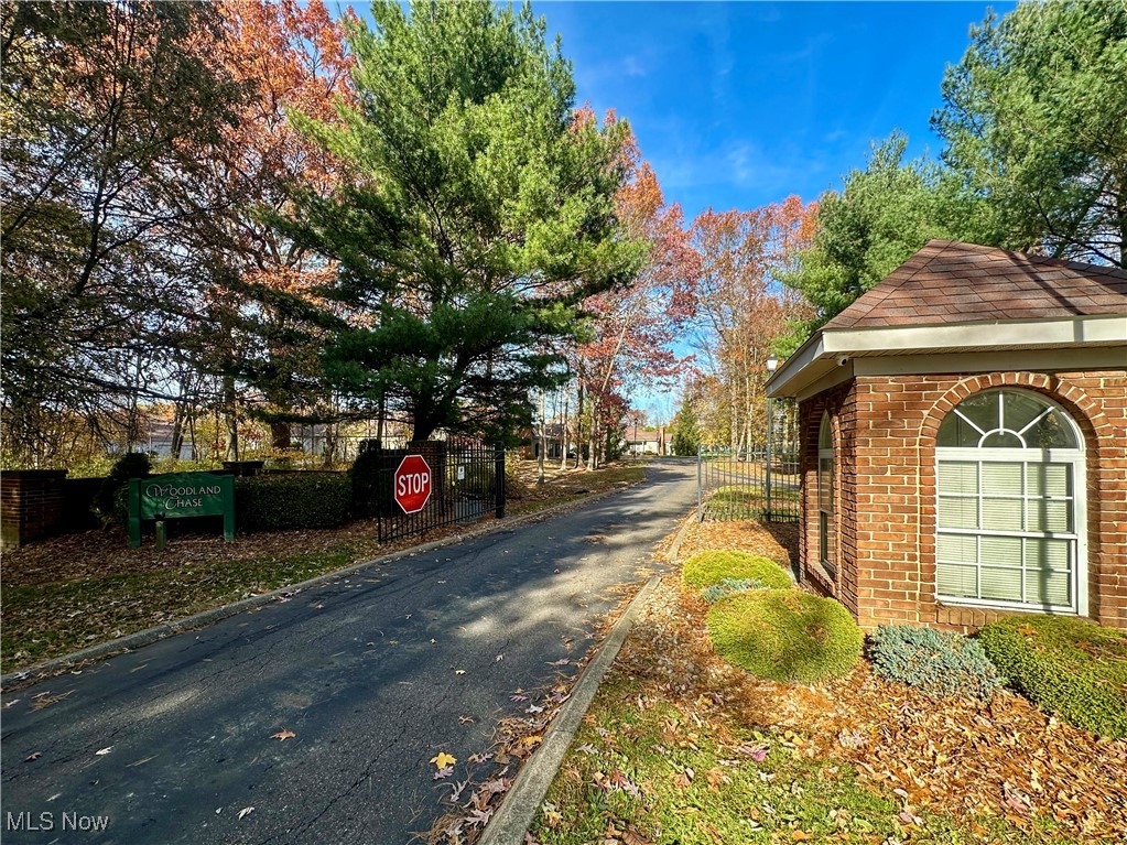 Woodland Chase Condo - Residential