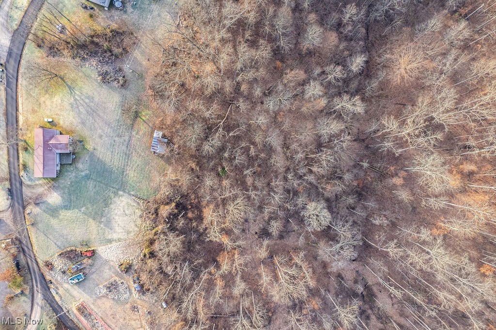 Acre Putnam Davis Estate - Residential