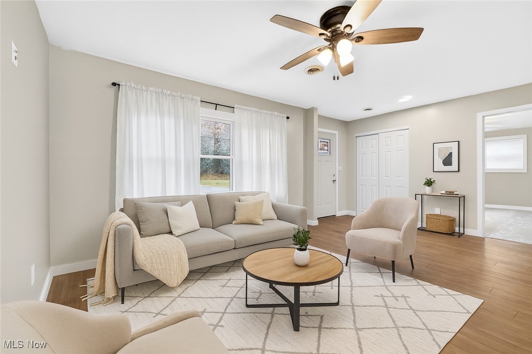 Central Division 90x120 - Residential