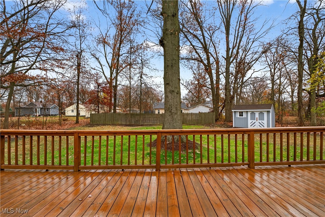 Central Division 90x120 - Residential