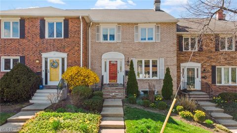 11705 Edgewater Drive Unit 16, Lakewood, OH 44107 - #: 5114308