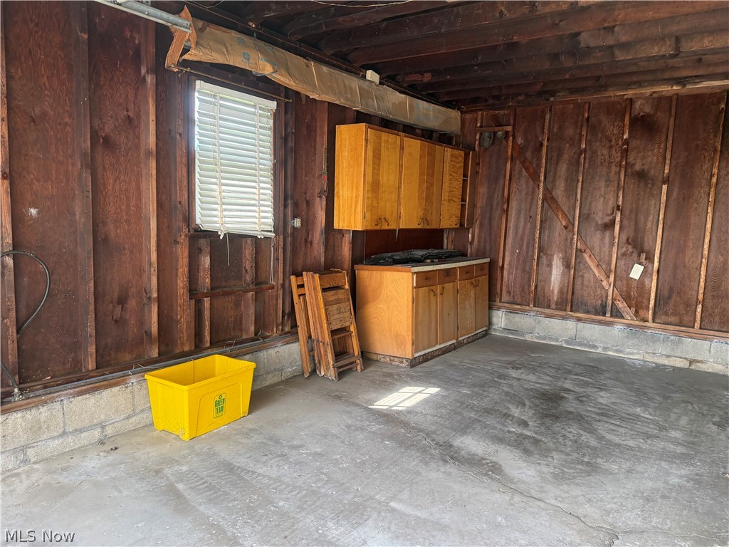 East Youngstown Land&Improveme - Residential