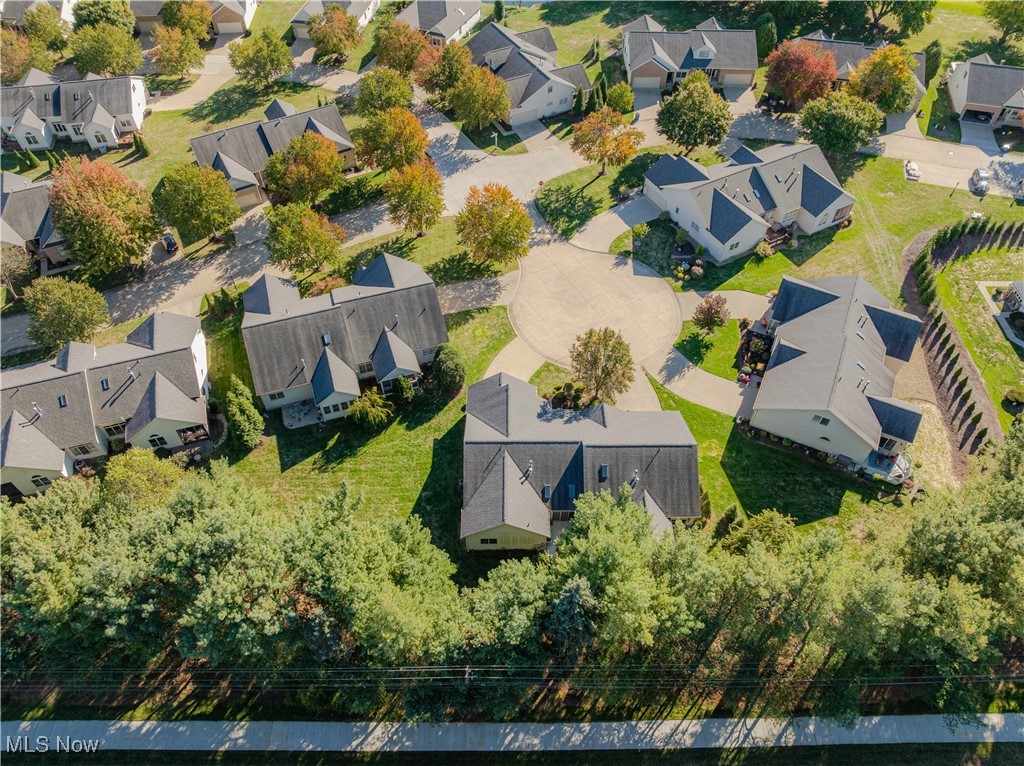 Greens Prestwick Condo - Residential