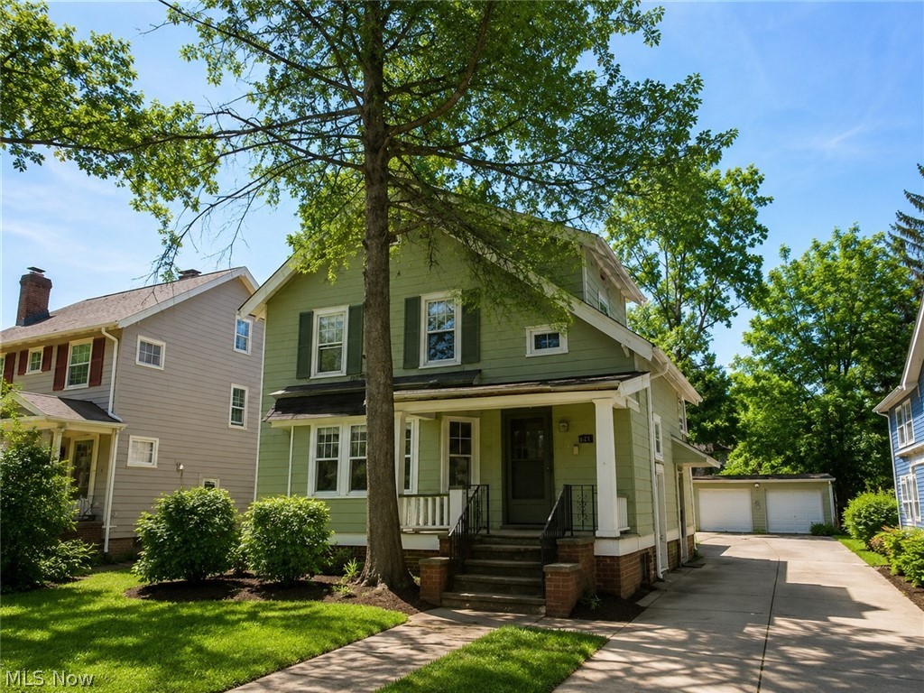 Photo 1 of 35 — 3256 Dellwood Road, Cleveland Heights, OH 44118
