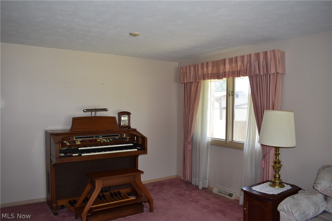 Albert Rispo 05-C - Residential