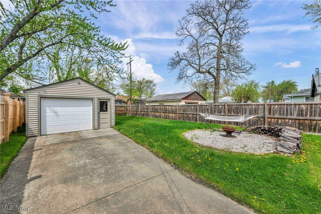 339 Concord Avenue, Elyria, Ohio image 14
