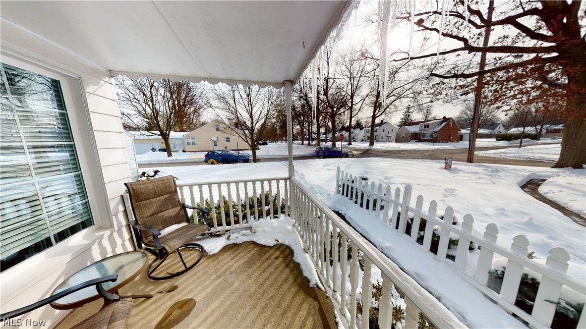 Lyndhurst Manor - Residential