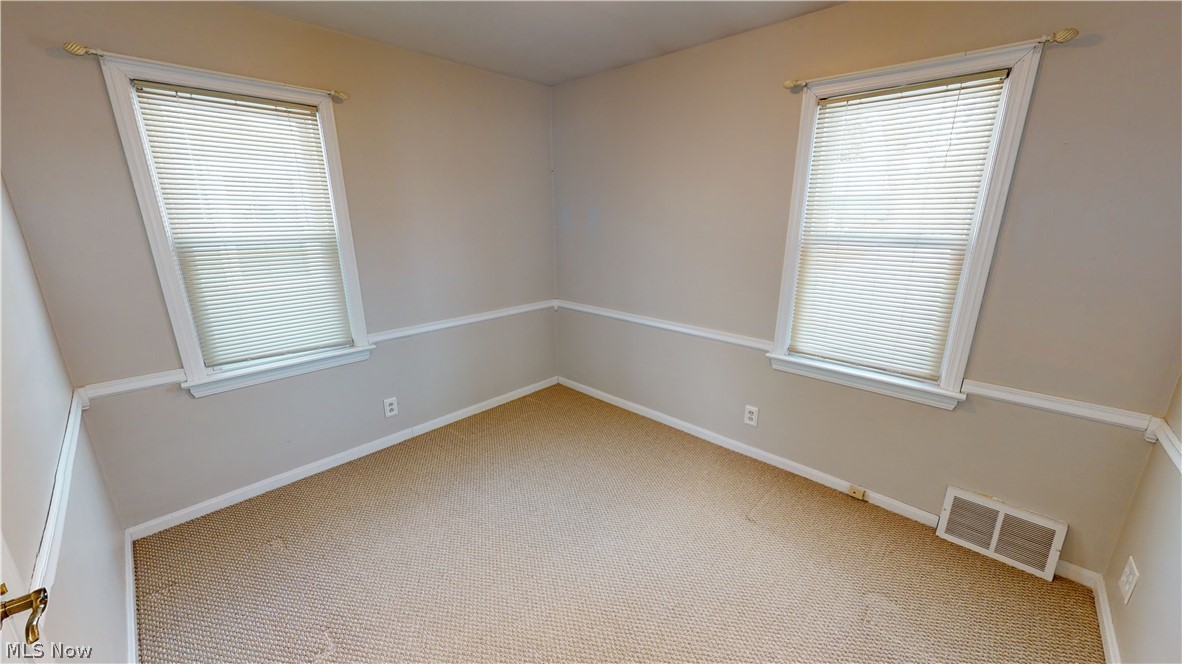 Lyndhurst Manor - Residential