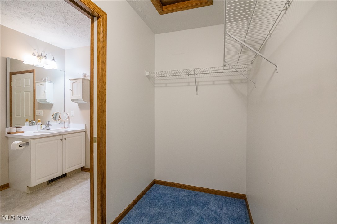 Heatherwood Condo - Residential