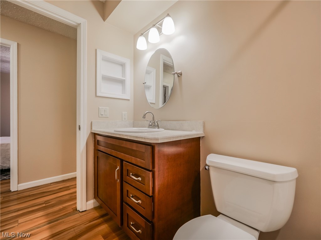 Cedar Glen Condo - Residential