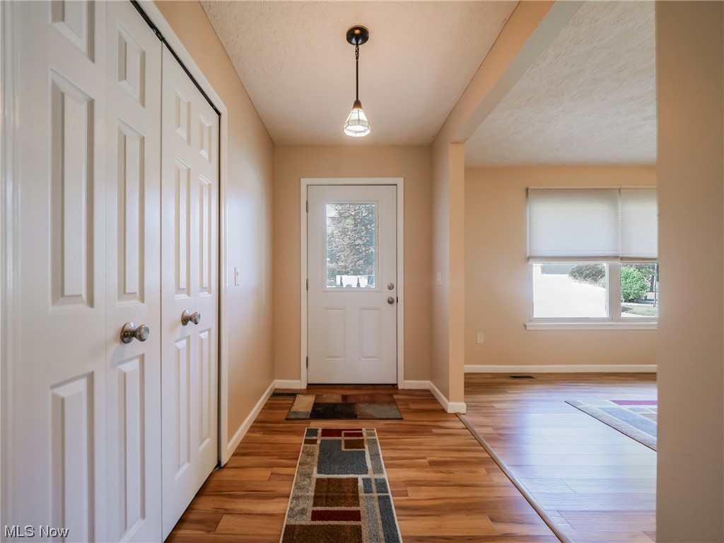 Cedar Glen Condo - Residential