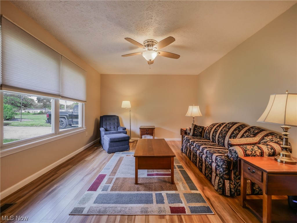 Cedar Glen Condo - Residential