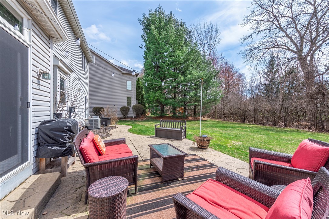 20335 Kylemore Drive, Strongsville, Ohio image 45