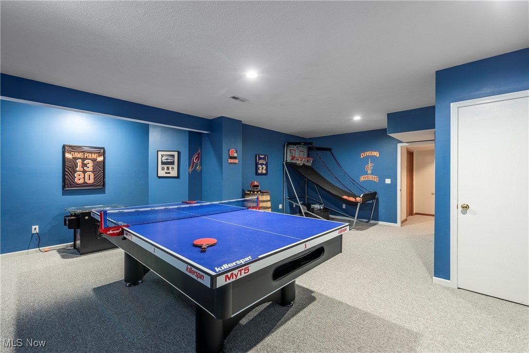 20335 Kylemore Drive, Strongsville, Ohio image 41