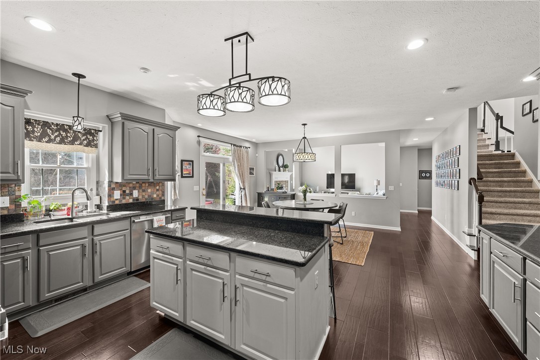 20335 Kylemore Drive, Strongsville, Ohio image 13