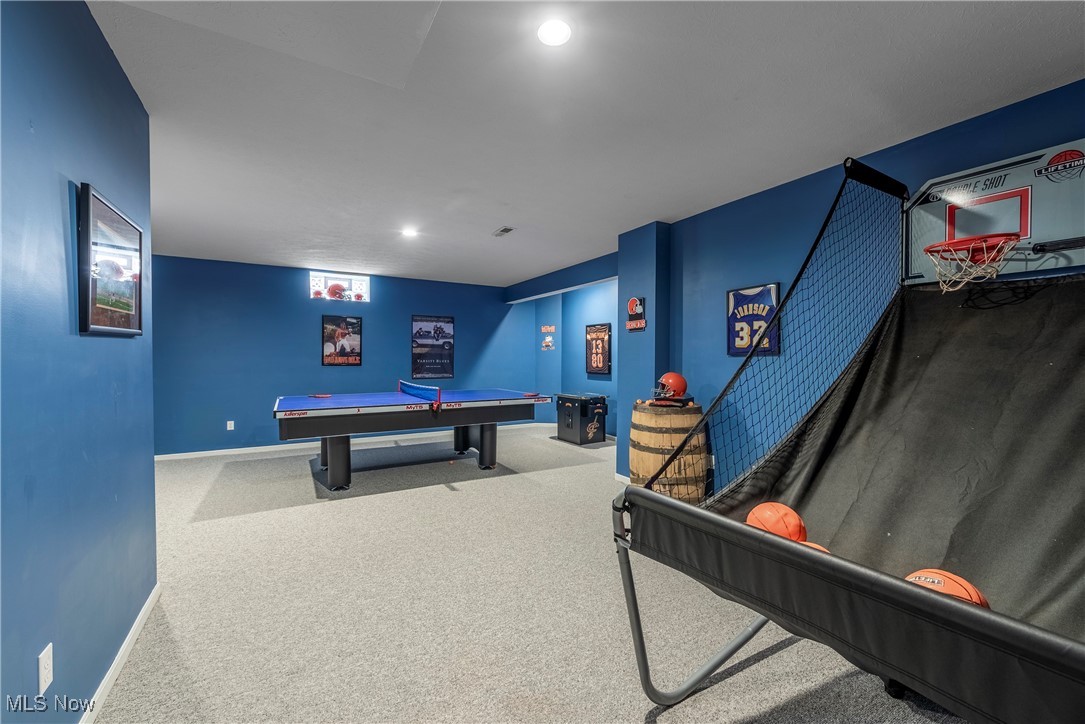 20335 Kylemore Drive, Strongsville, Ohio image 43