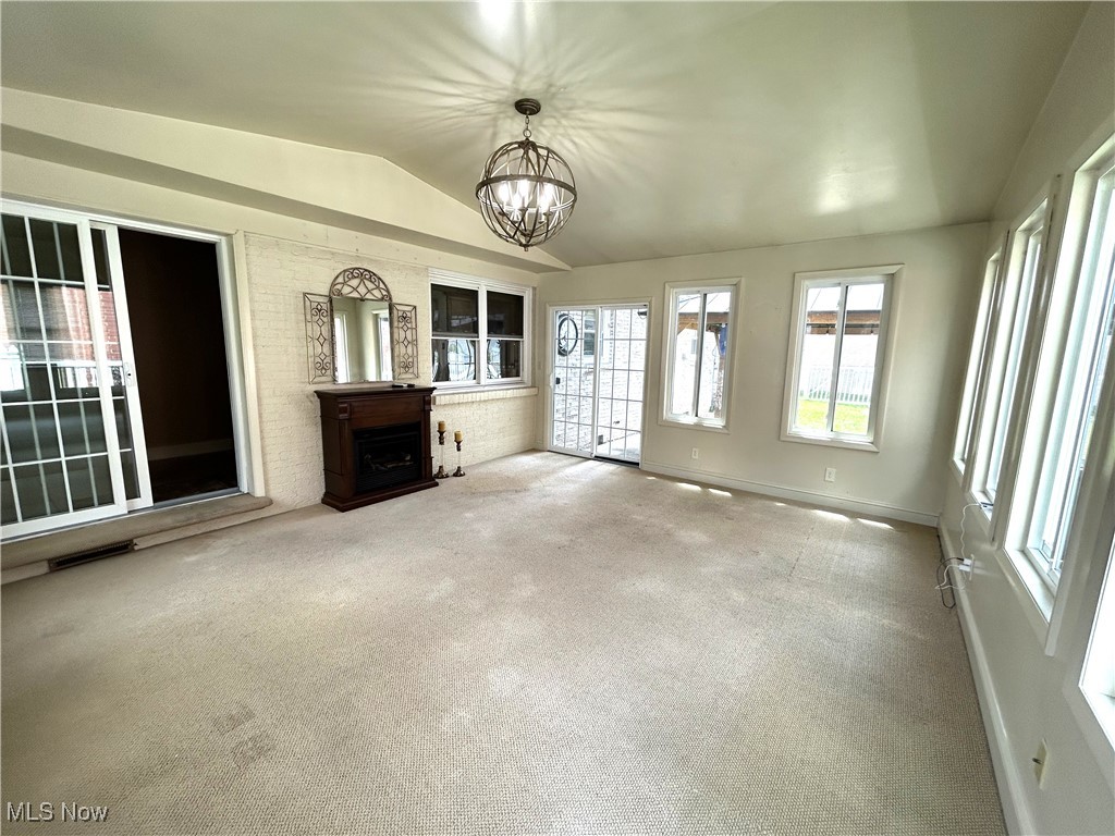 220 Country Club Boulevard, Weirton, West Virginia image 11