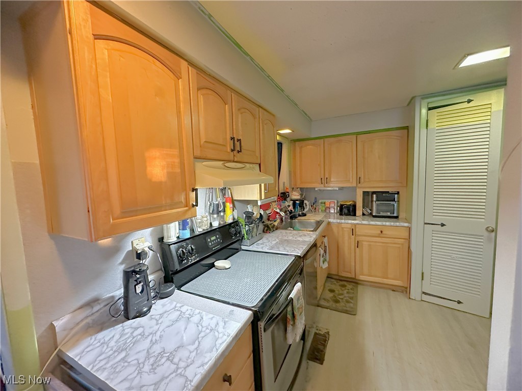 3423 W Bailey Road, Cuyahoga Falls, Ohio image 10