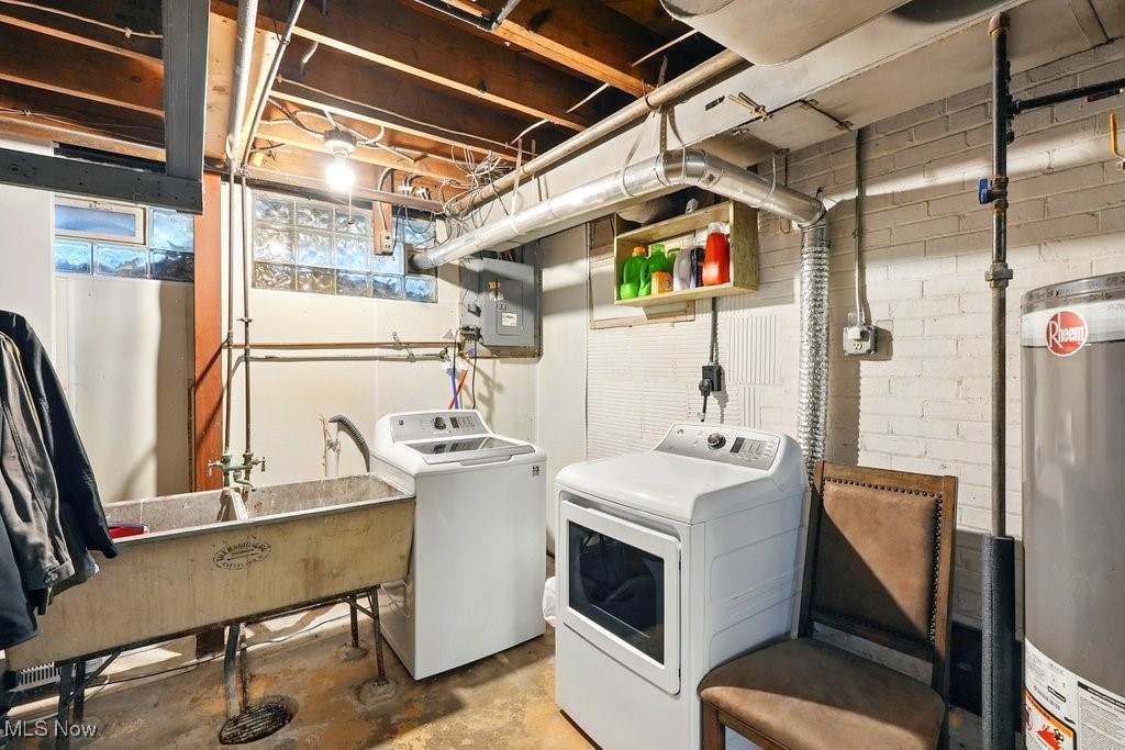 398 Foursome Avenue, Akron, Ohio image 33