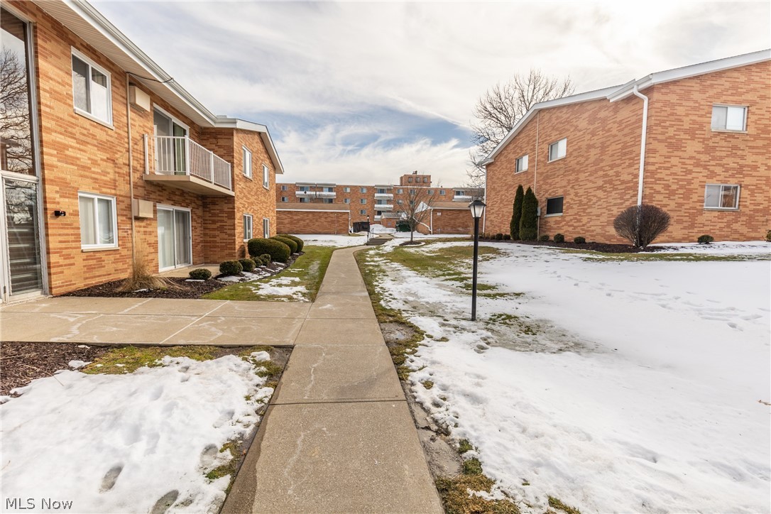 Pinecrest #2 - Residential