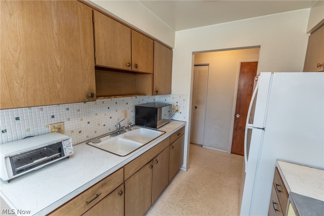 Pinecrest #2 - Residential