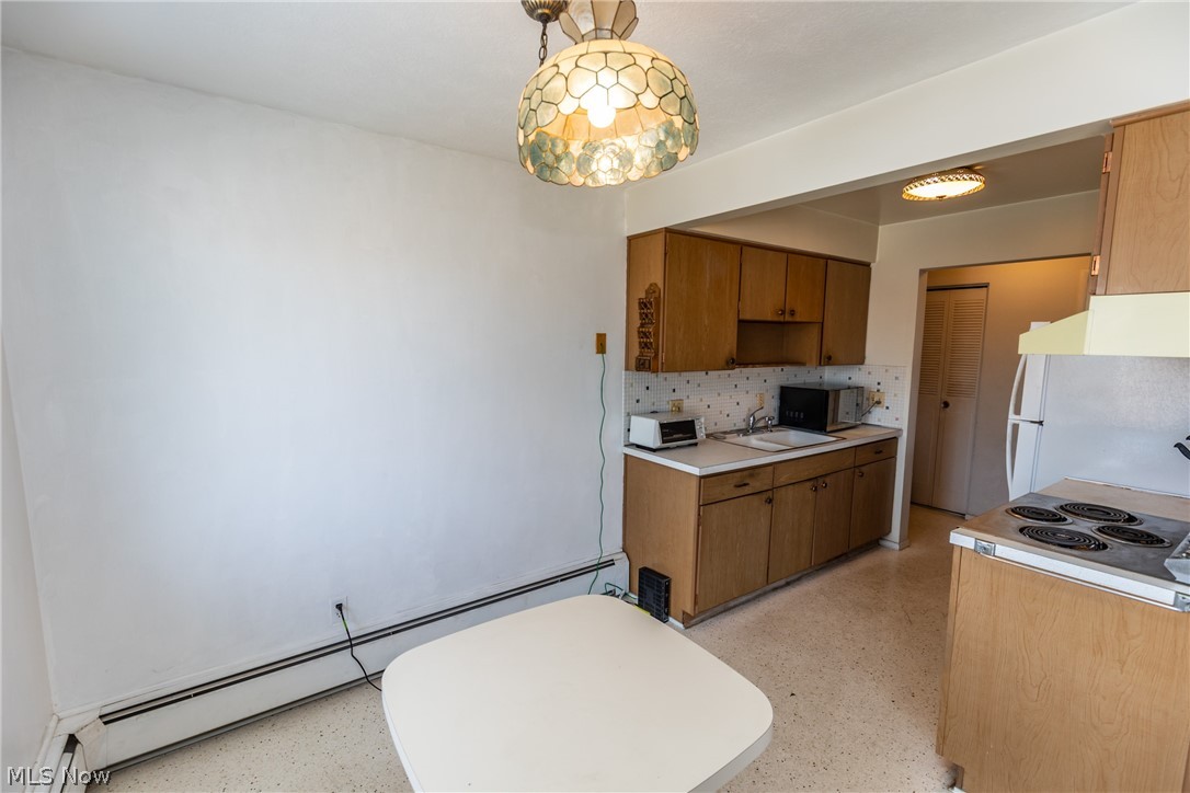 Pinecrest #2 - Residential