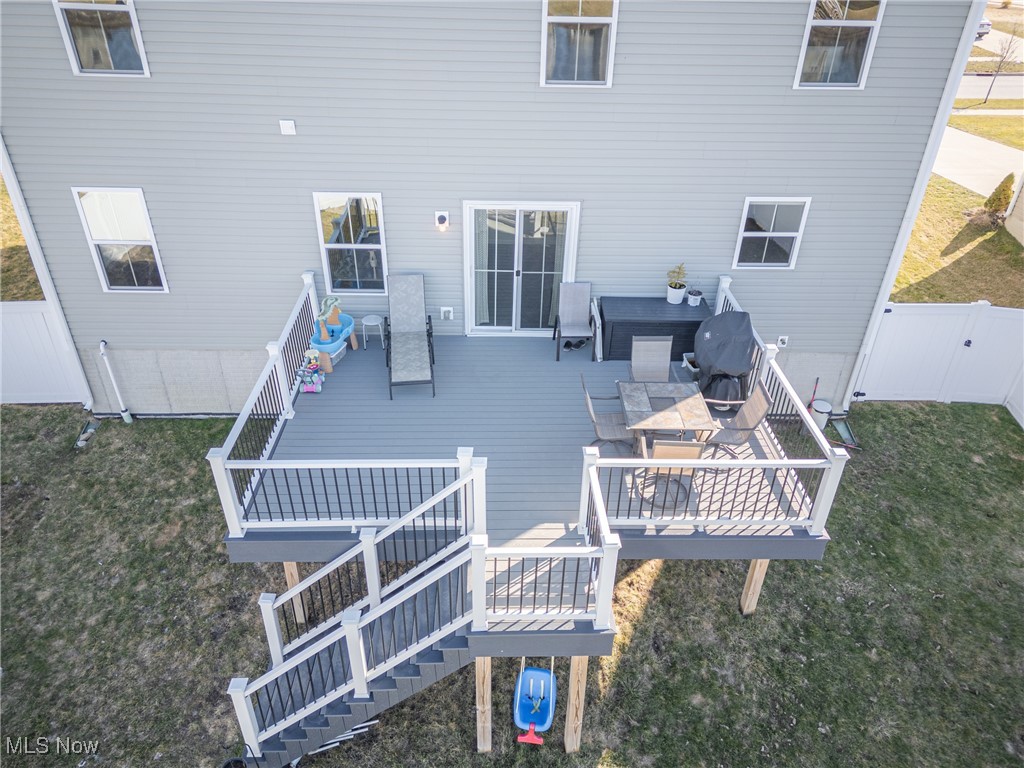 669 Cherrywood Lane, Painesville, Ohio image 24