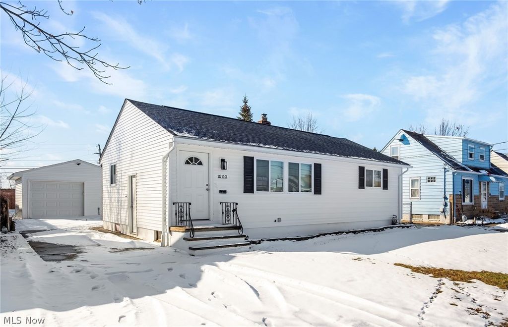 Photo of 16159 Bowfin Boulevard, OH 44142 (MLS # 5189166)