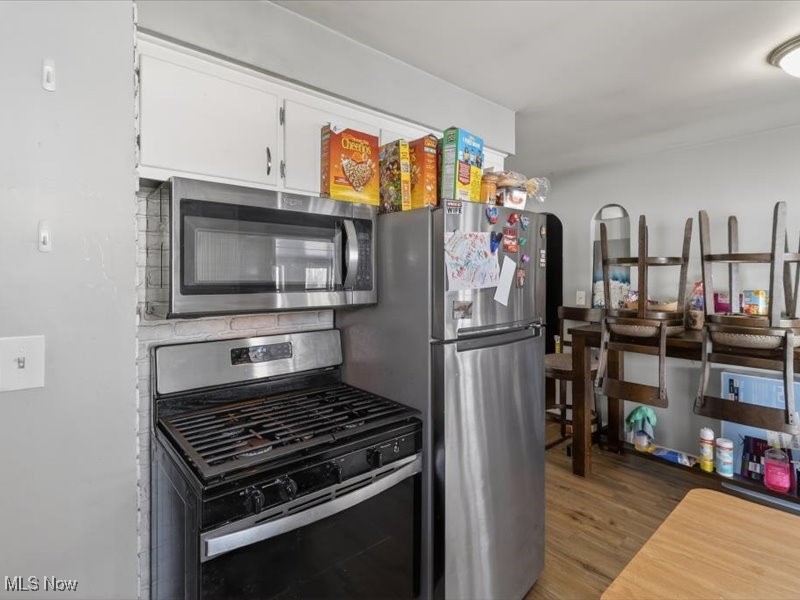 Joseph S Van De Boes Greenhur - Residential