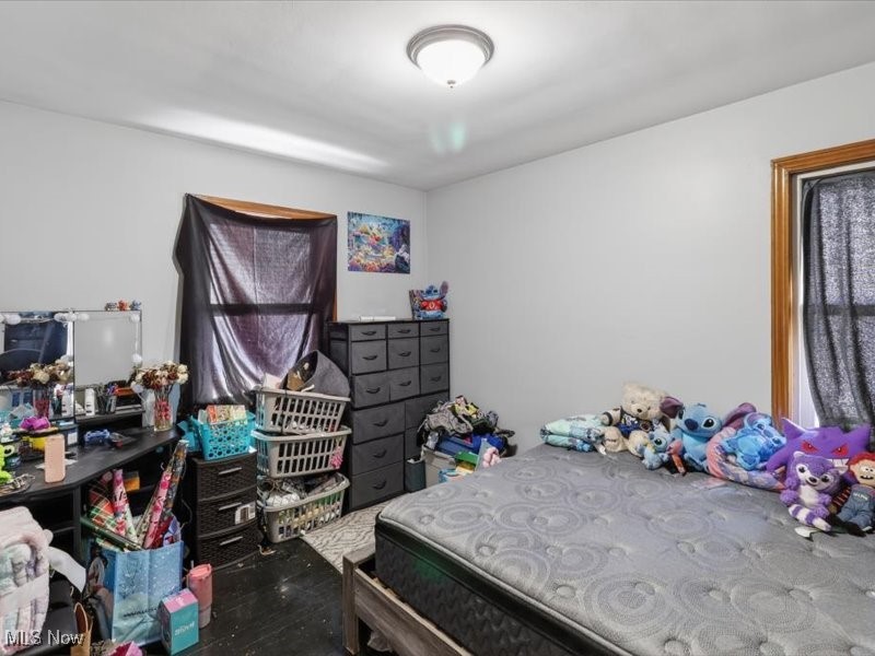 Joseph S Van De Boes Greenhur - Residential