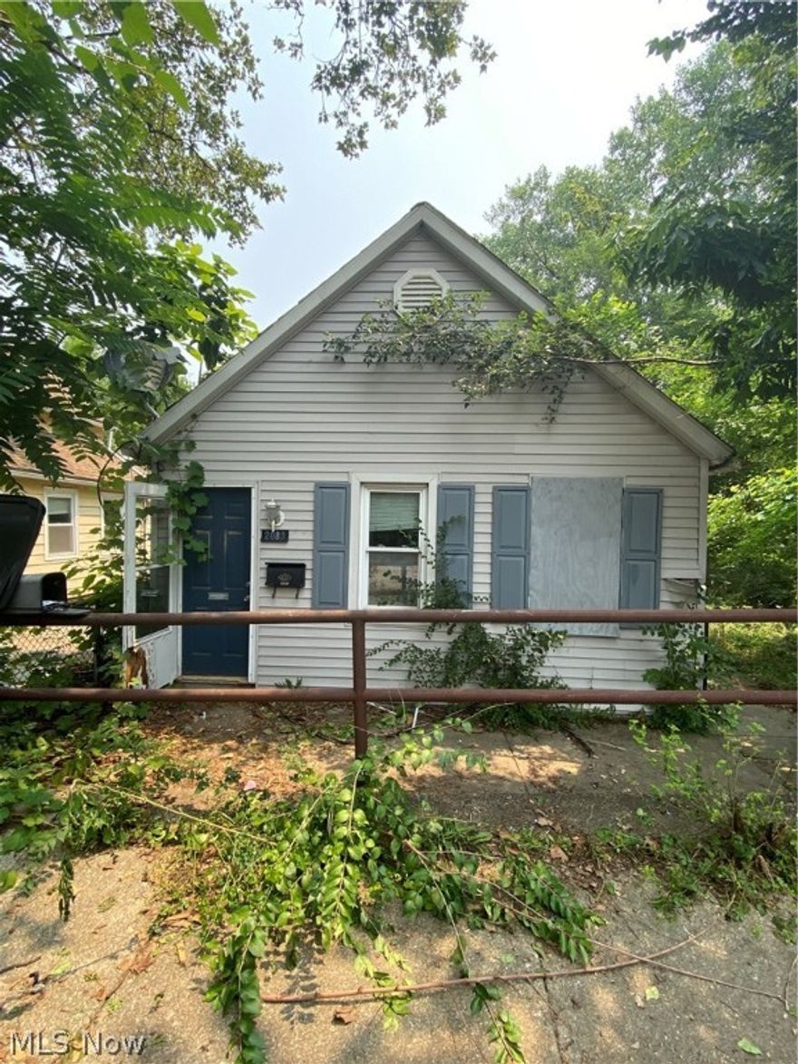 Welcome to your next project! A great investment opportunity on a quiet street in the Ohio City neighborhood. 2083 west 45th street is a 2 bed - 1 bath ranch with unlimited potential whether you're renting it out or calling it home. This little fixer-upper is a must see.