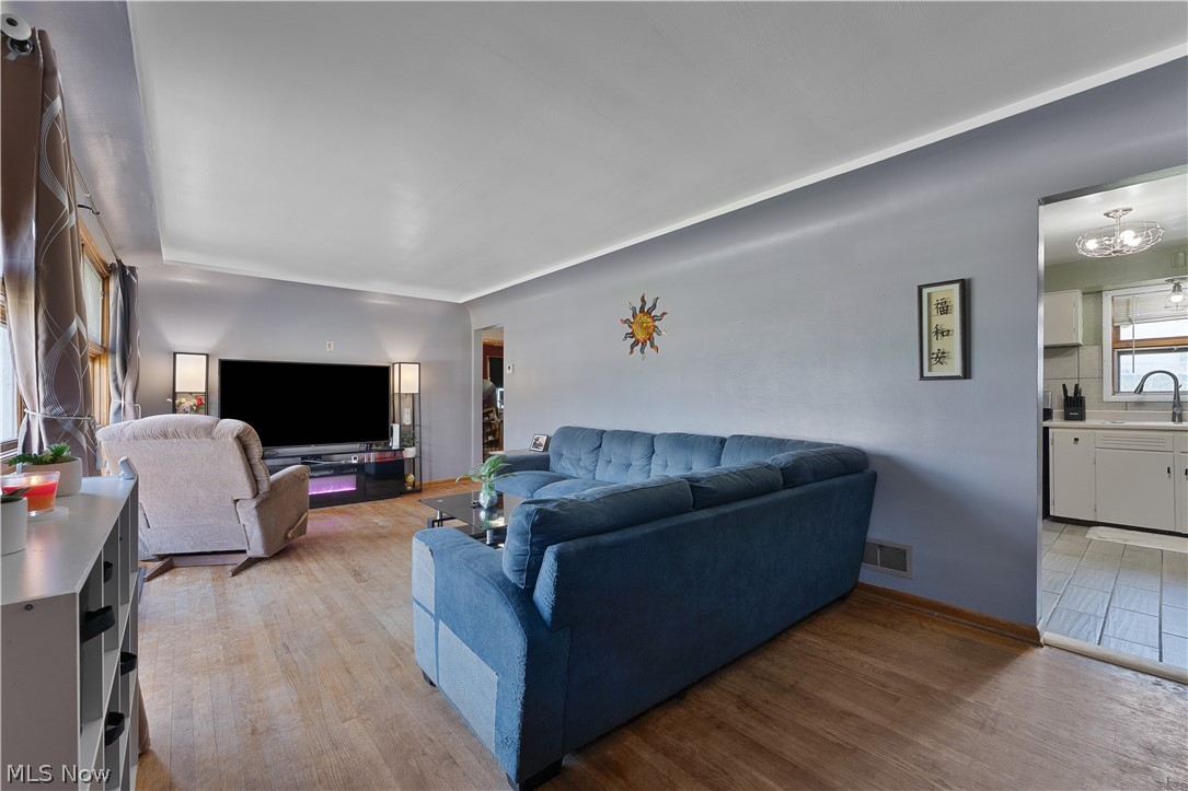 Hubbard Village - Residential