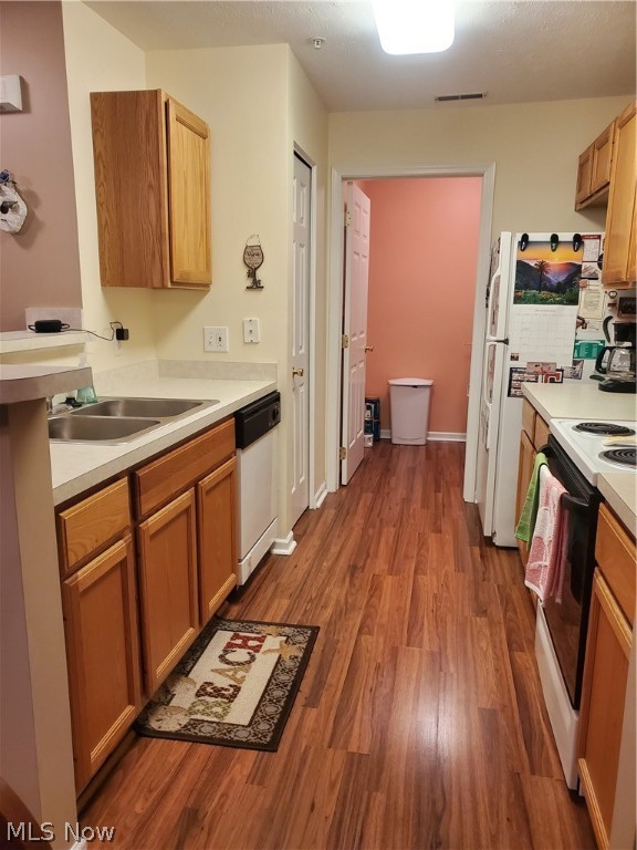 Lenox Crk Condo - Residential