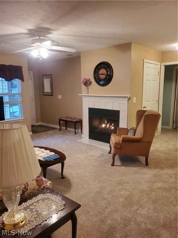 Lenox Crk Condo - Residential